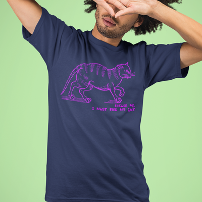 I must feed my cat | vintage design t-shirt