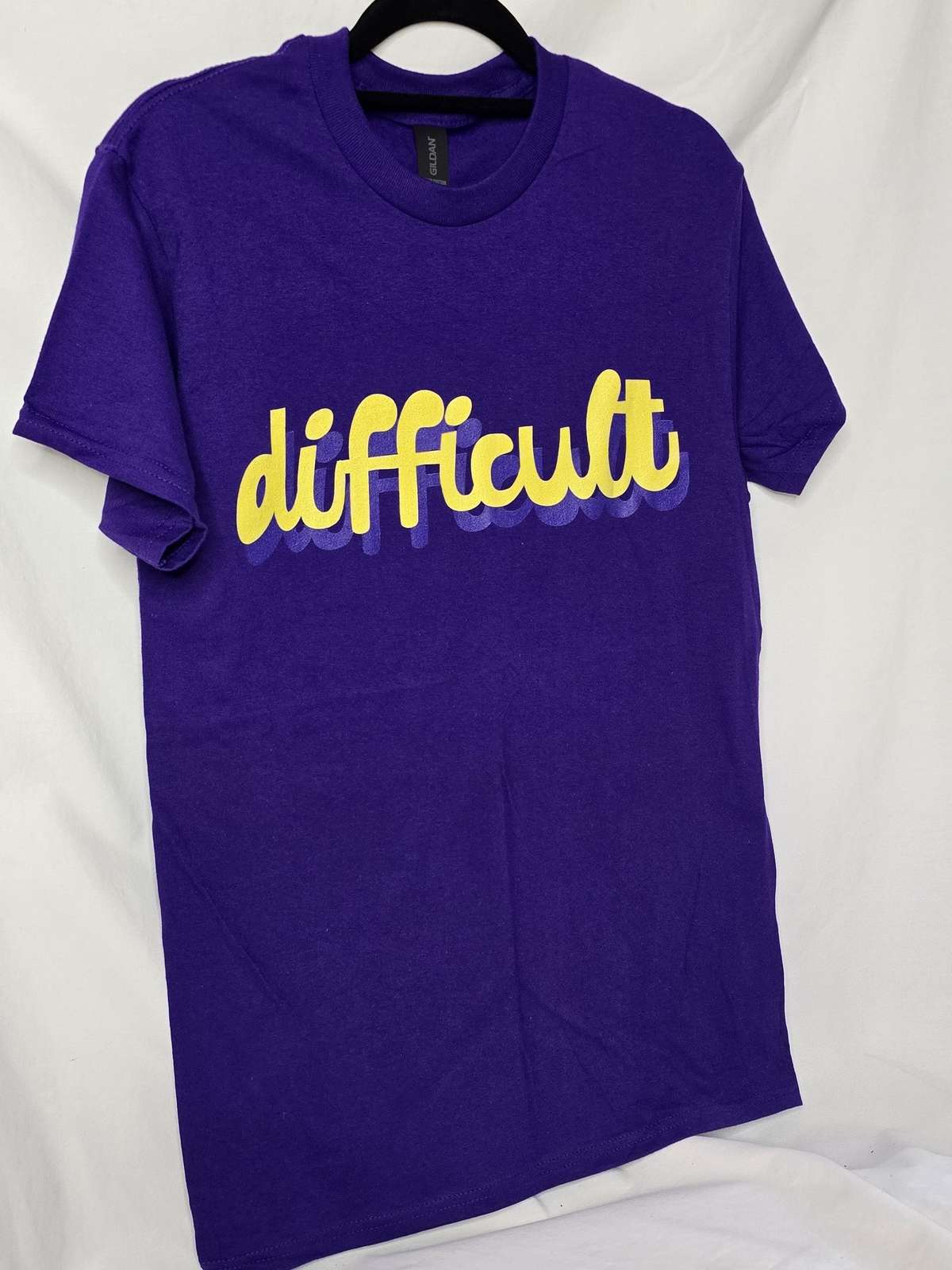 Difficult tee - L- Gildan - purple
