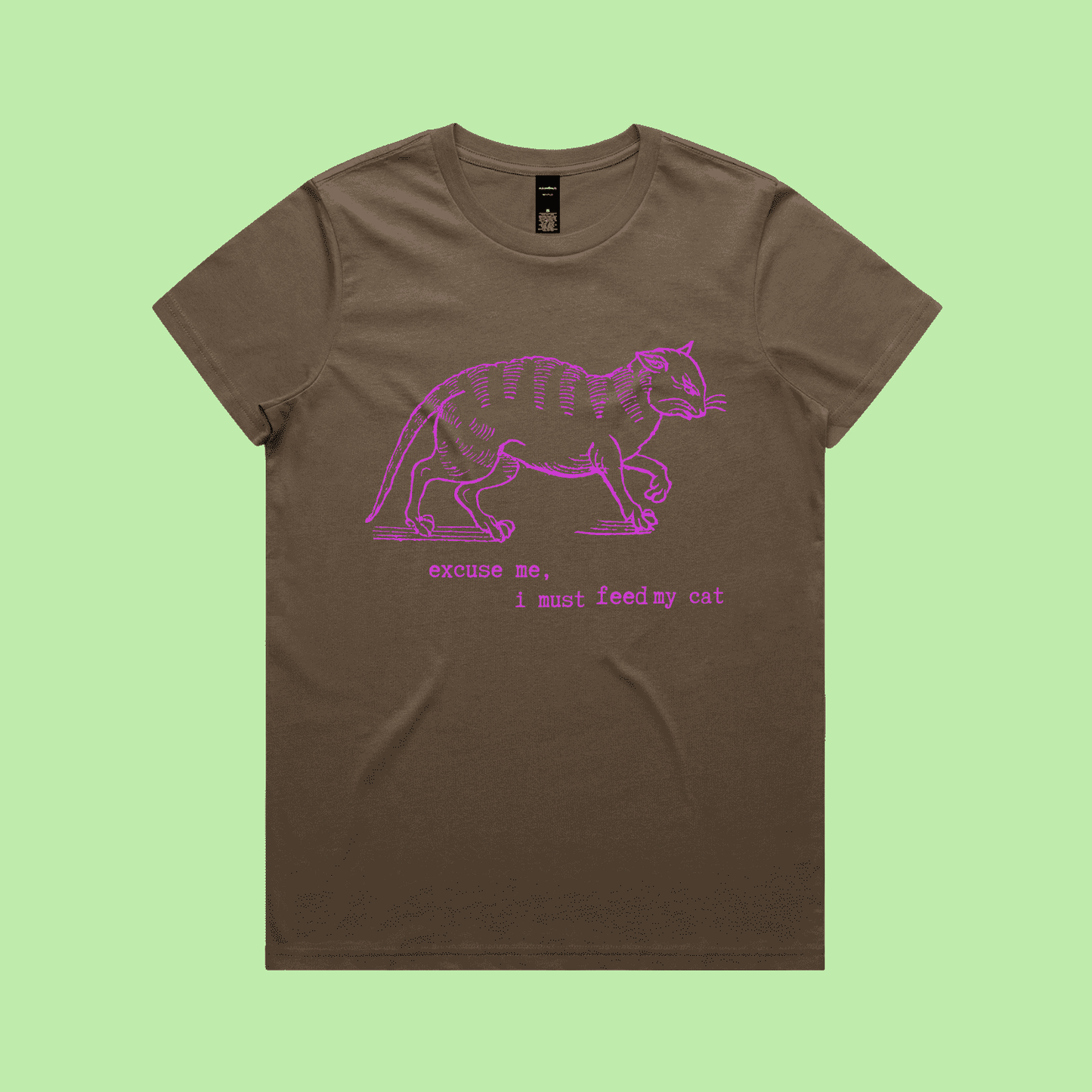 I must feed my cat | vintage design t-shirt - women's regular fit